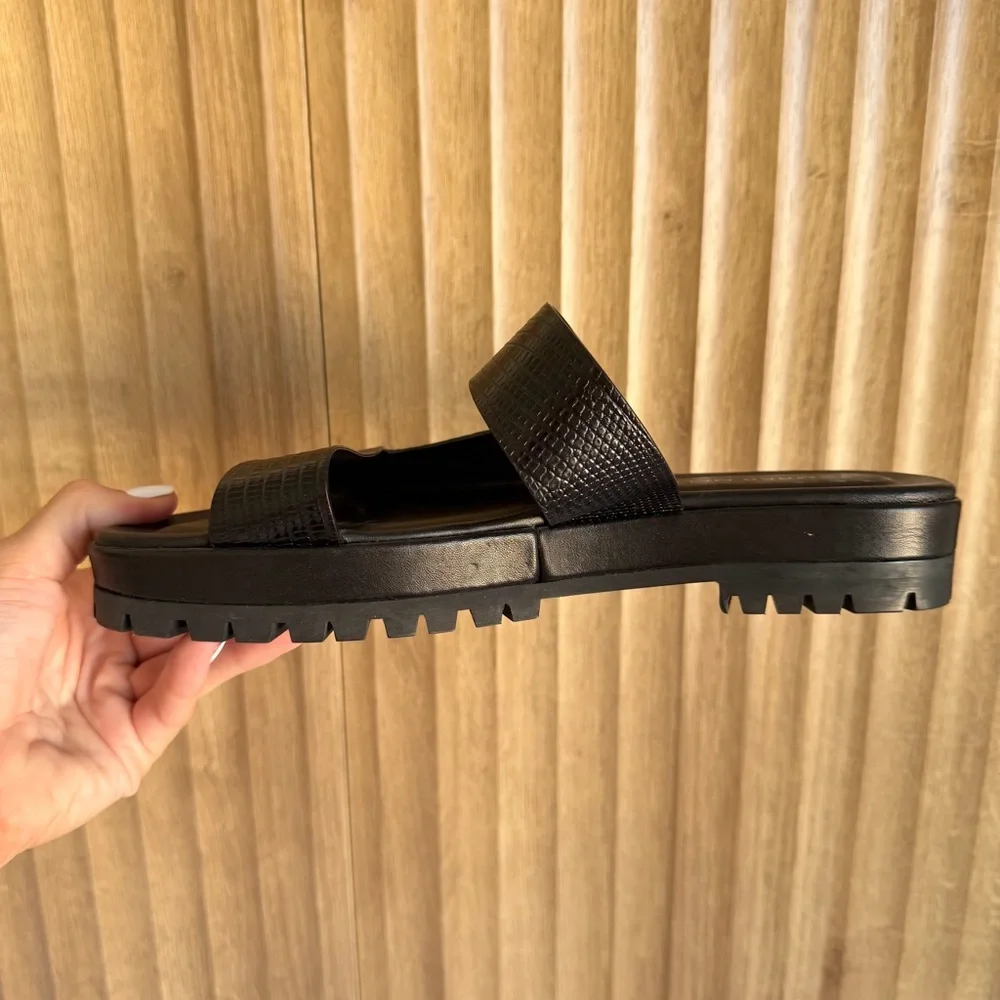 TAMARA MELLON Black Roam Lizard Sandals Shoes - Picture 4 of 7